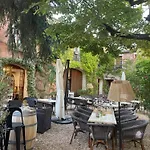La Passiflore Hotel