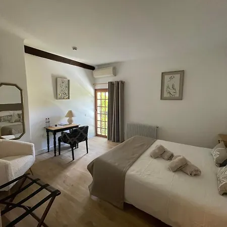 La Passiflore Hotel 2*